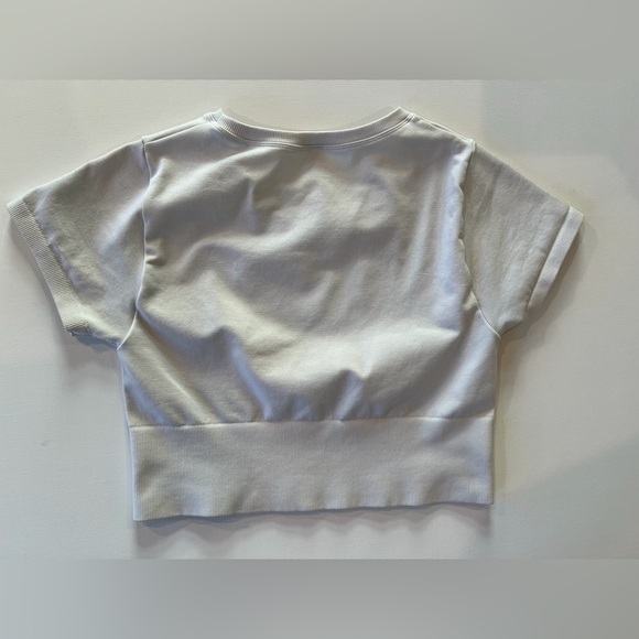 Aerie Offline Classic White Crop Top Medium Nylon Blend Workout Gym Shirt - Picture 2 of 11